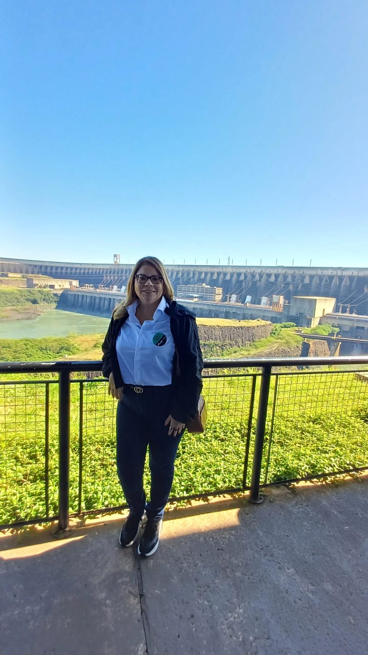 Cliente Wanderlust em visita à Usina de Itaipu